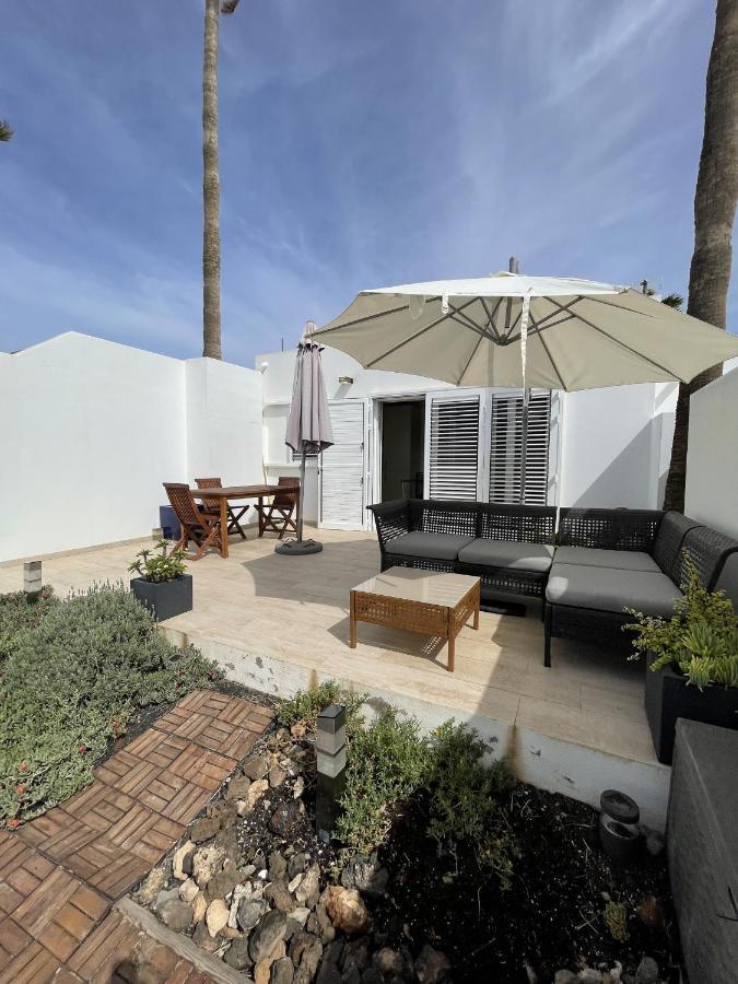 Vila Casahost Townhouse Lise Puerto del Carmen  Exteriér fotografie